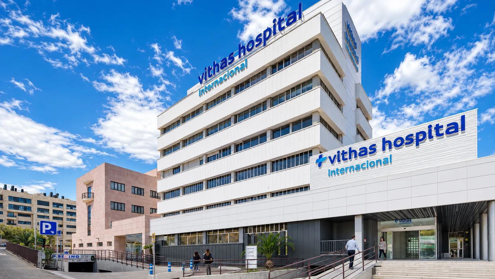 Fachada de Vithas Hospital Internacional